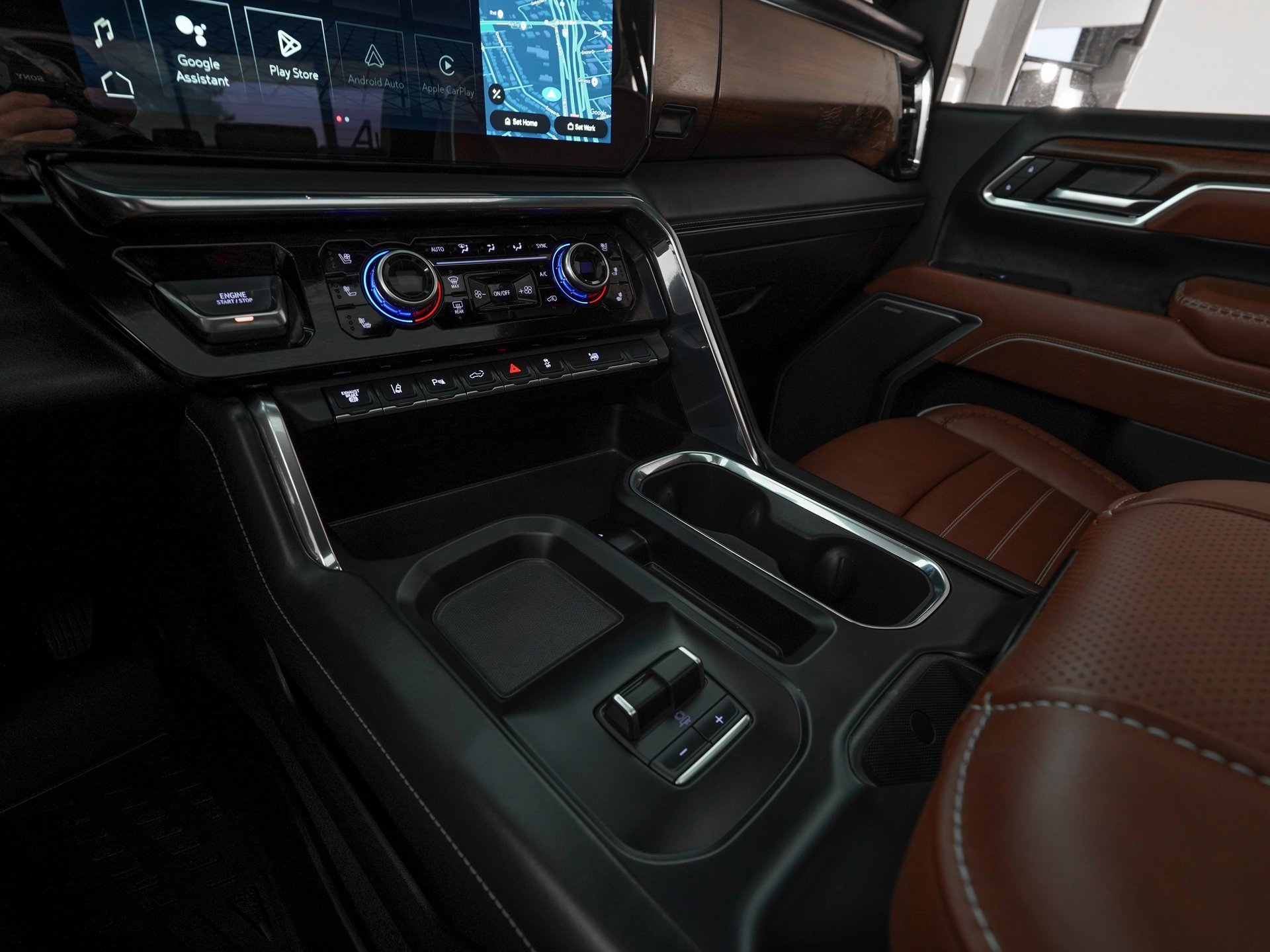 Used 2025 GMC Sierra 3500 Denali Ultimate image 21