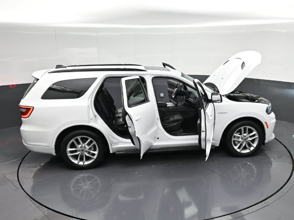 Used 2024 Dodge Durango R/T RWD image 39