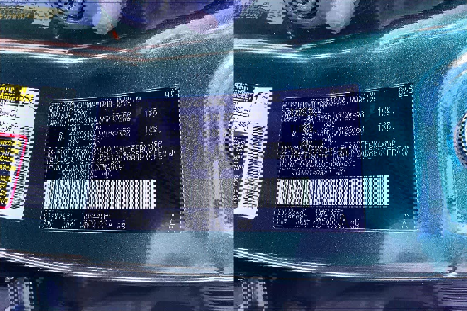 Certified 2025 Toyota Highlander Platinum image 34