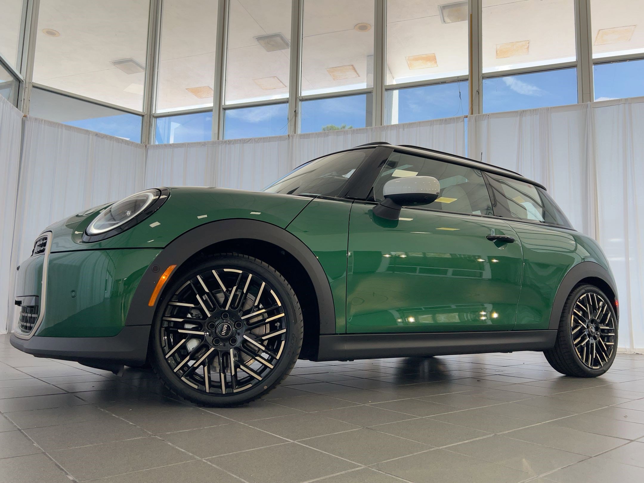 New 2026 MINI Cooper 2-Door Hardtop FWD image 35