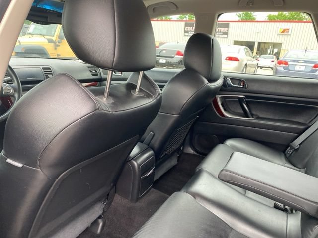 Used 2008 Subaru Outback 2.5XT AWD/4WD image 17
