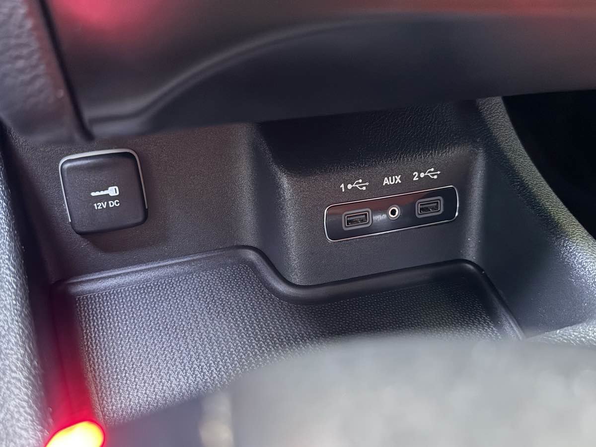 Used 2018 Dodge Durango SRT w/ Technology Group image 22