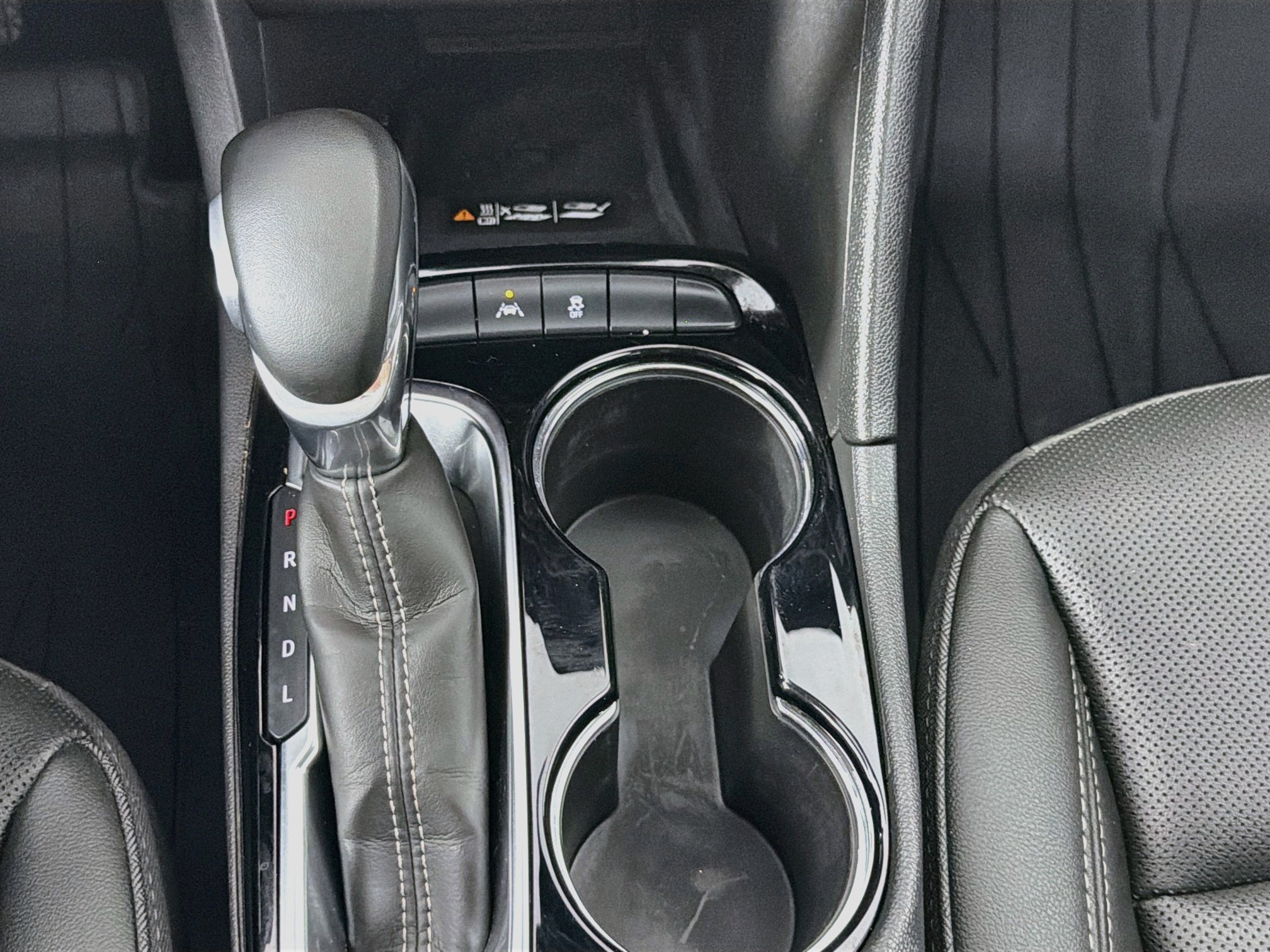 Used 2024 Buick Encore GX Sport Touring w/ Comfort Package FWD image 25