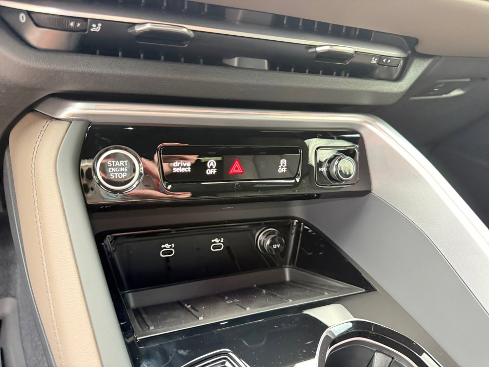 New 2025 Audi Q5 Premium Plus image 19