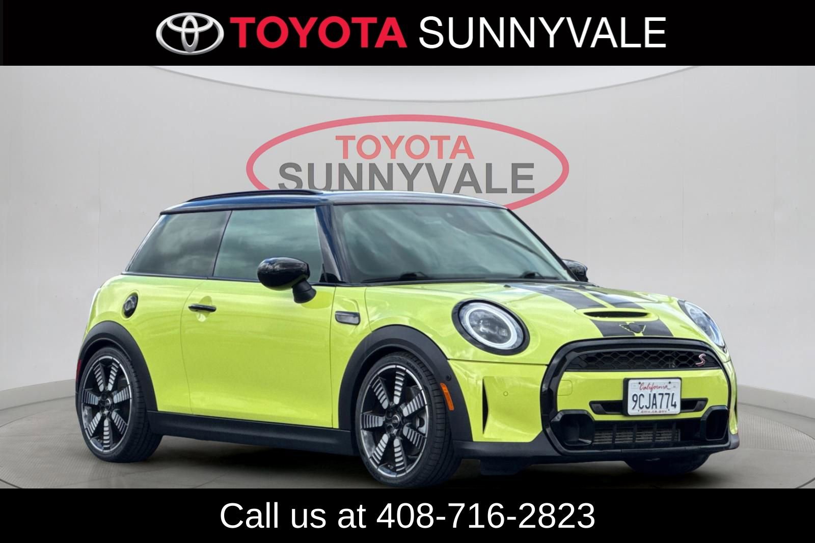 Used 2023 MINI Cooper S w/ Driver Assistance Package FWD image 10