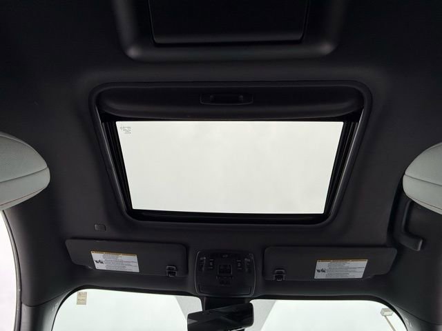 Used 2021 Toyota Sienna XSE image 5