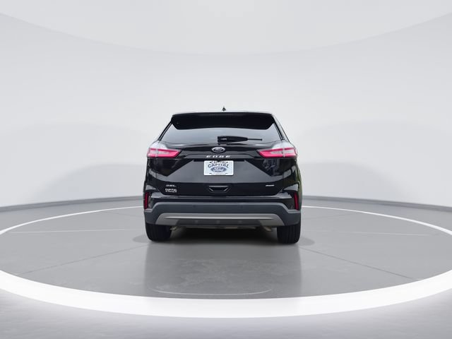 Used 2024 Ford Edge SEL AWD/4WD image 7