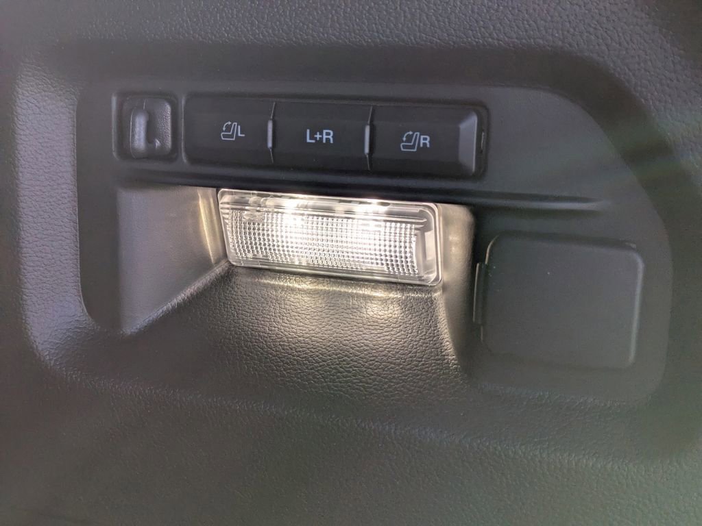 New 2026 Ford Explorer ST image 14