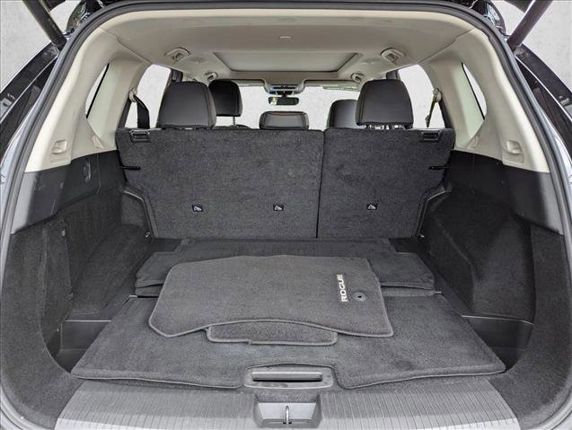 Used 2023 Nissan Rogue SL w/ SL Premium Package image 6