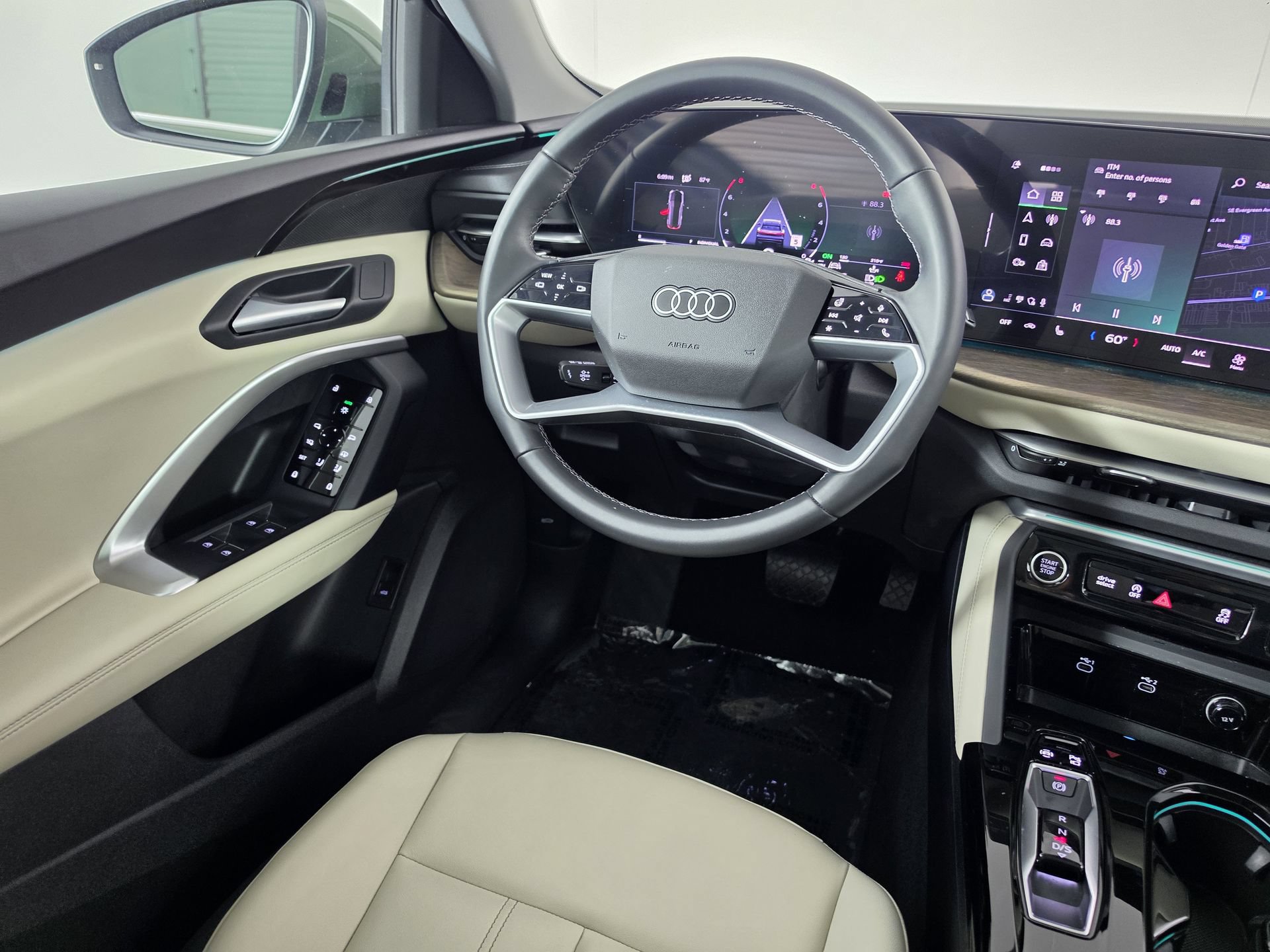 Certified 2025 Audi Q5 Premium w/ Convenience Package AWD/4WD image 38