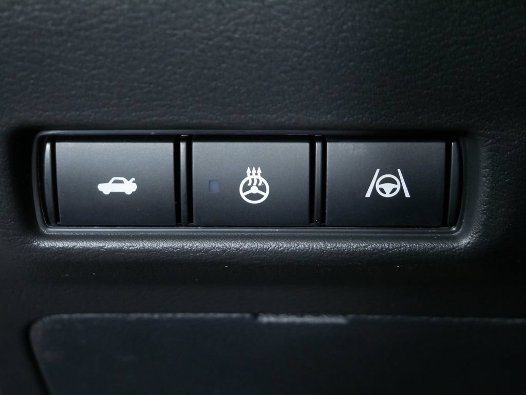 New 2026 Nissan Sentra SR w/ SR Premium Package FWD image 24
