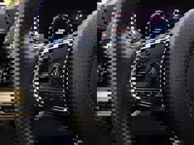 Used 2022 Acura MDX FWD image 15