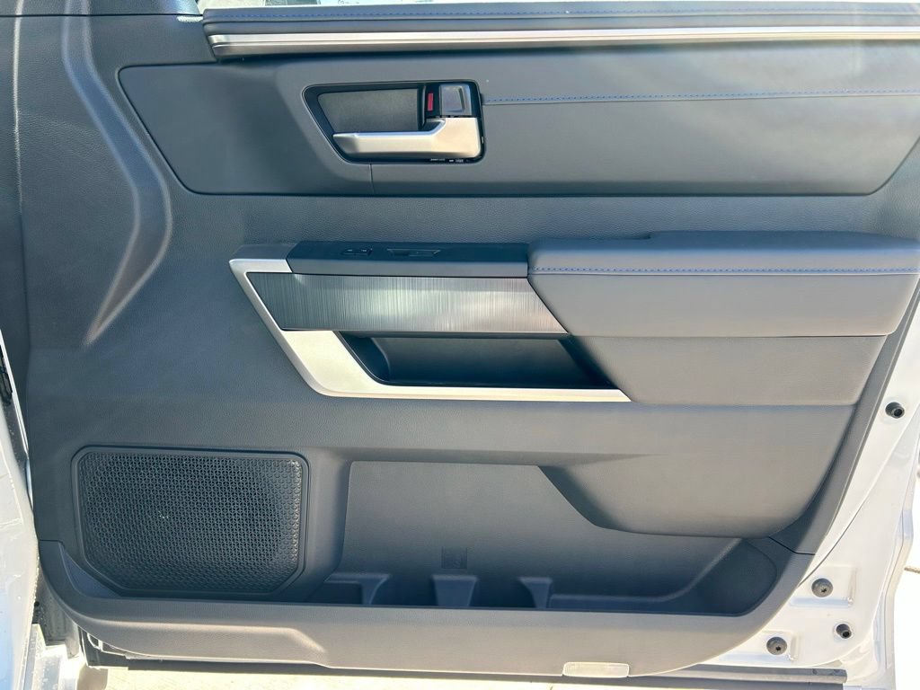 Used 2026 Toyota Sequoia Platinum AWD/4WD image 28