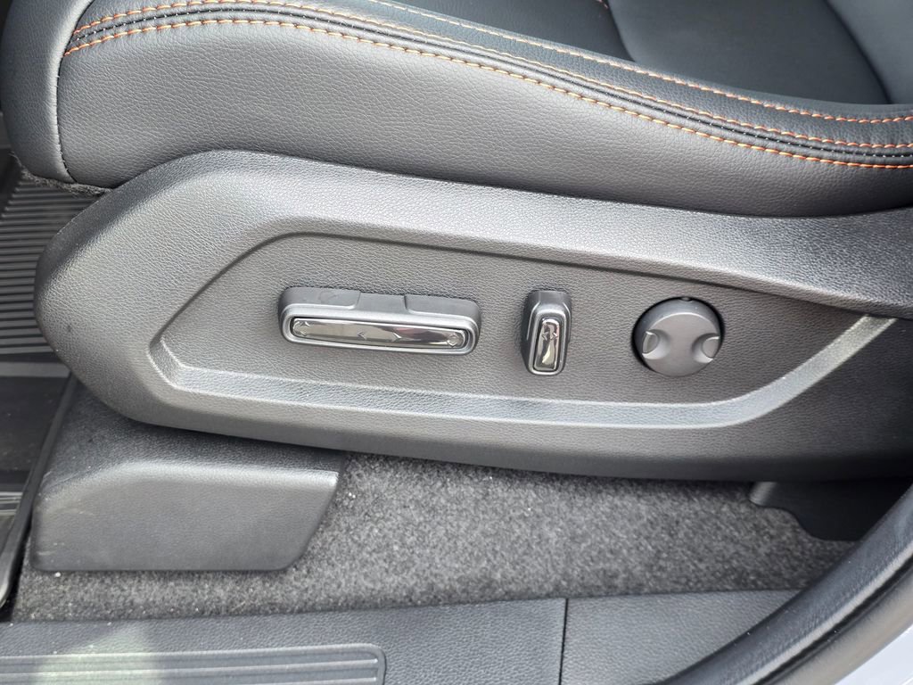 New 2025 Honda Pilot TrailSport image 12