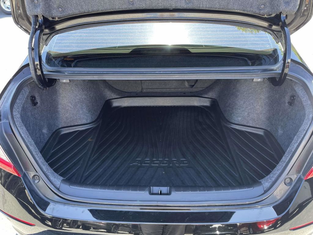 Used 2021 Honda Accord Touring image 42