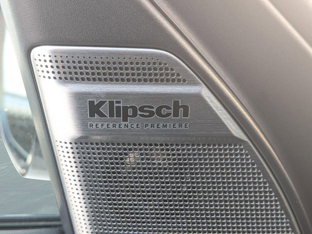 New 2026 INFINITI QX80 4WD w/ Sport Exterior Package image 16