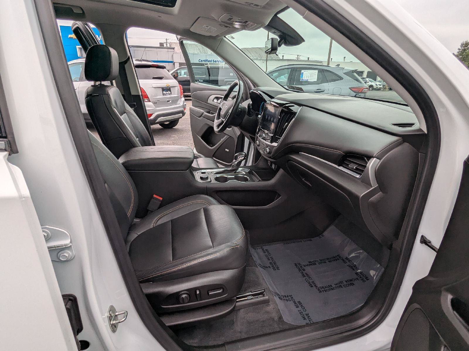 Used 2021 Chevrolet Traverse RS AWD/4WD image 31