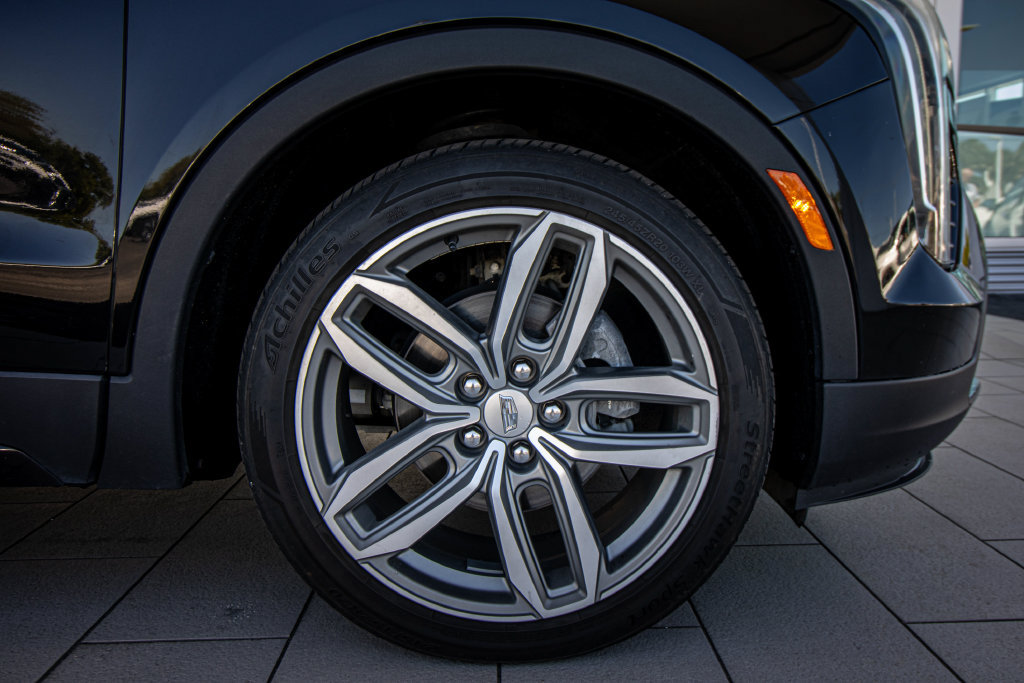 Used 2020 Cadillac XT4 Sport AWD/4WD image 5