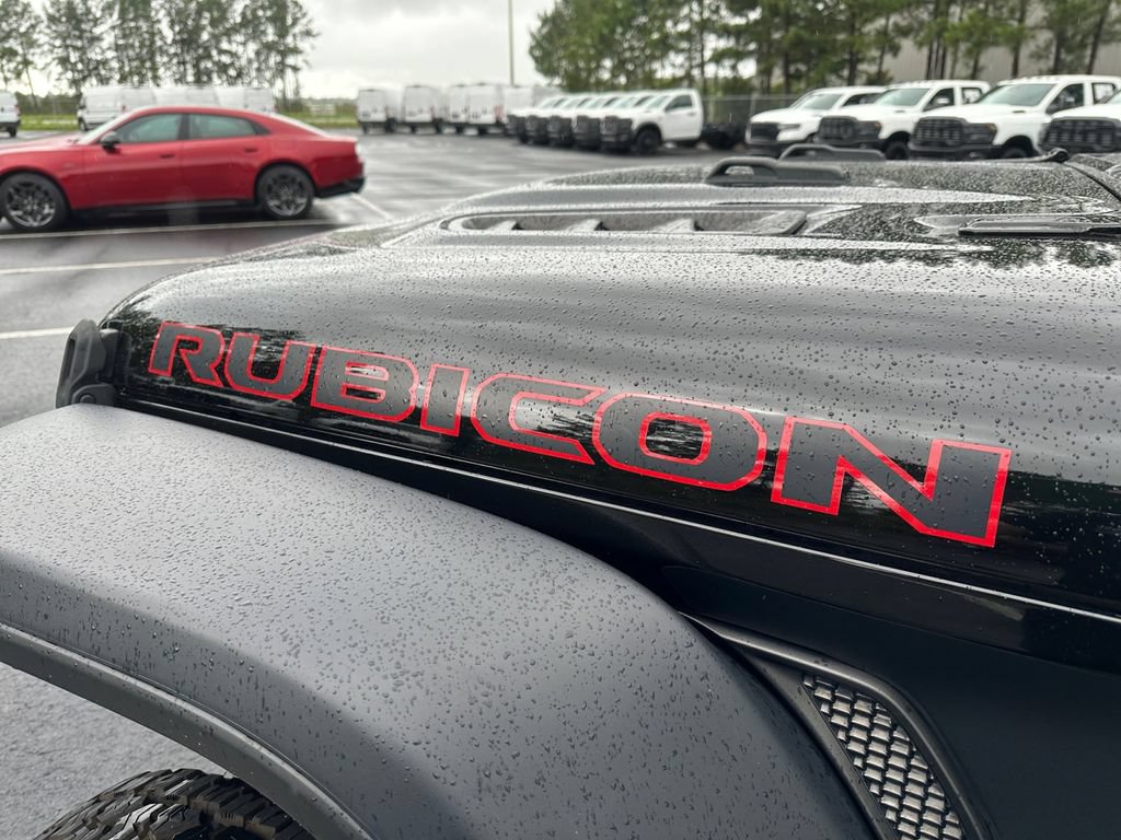 Used 2021 Jeep Wrangler Unlimited Rubicon AWD/4WD image 35