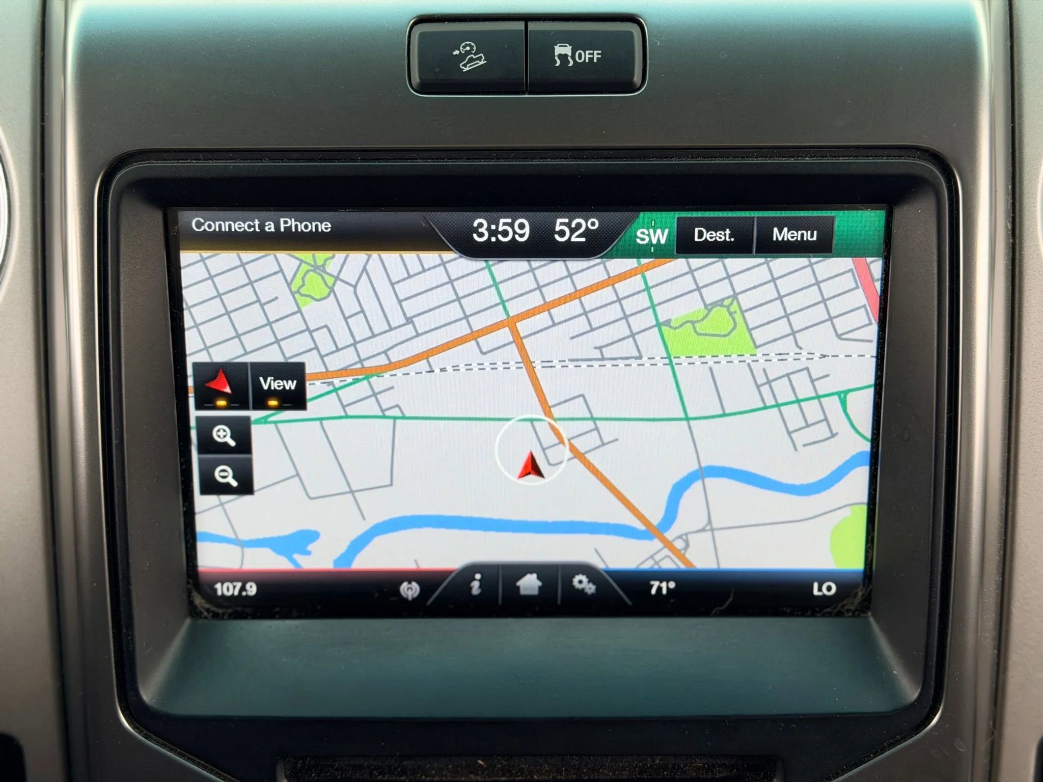 Used 2014 Ford F150 FX4 w/ Equipment Group 402A Luxury image 21