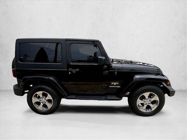 Used 2018 Jeep Wrangler Sahara w/ Connectivity Group AWD/4WD image 5