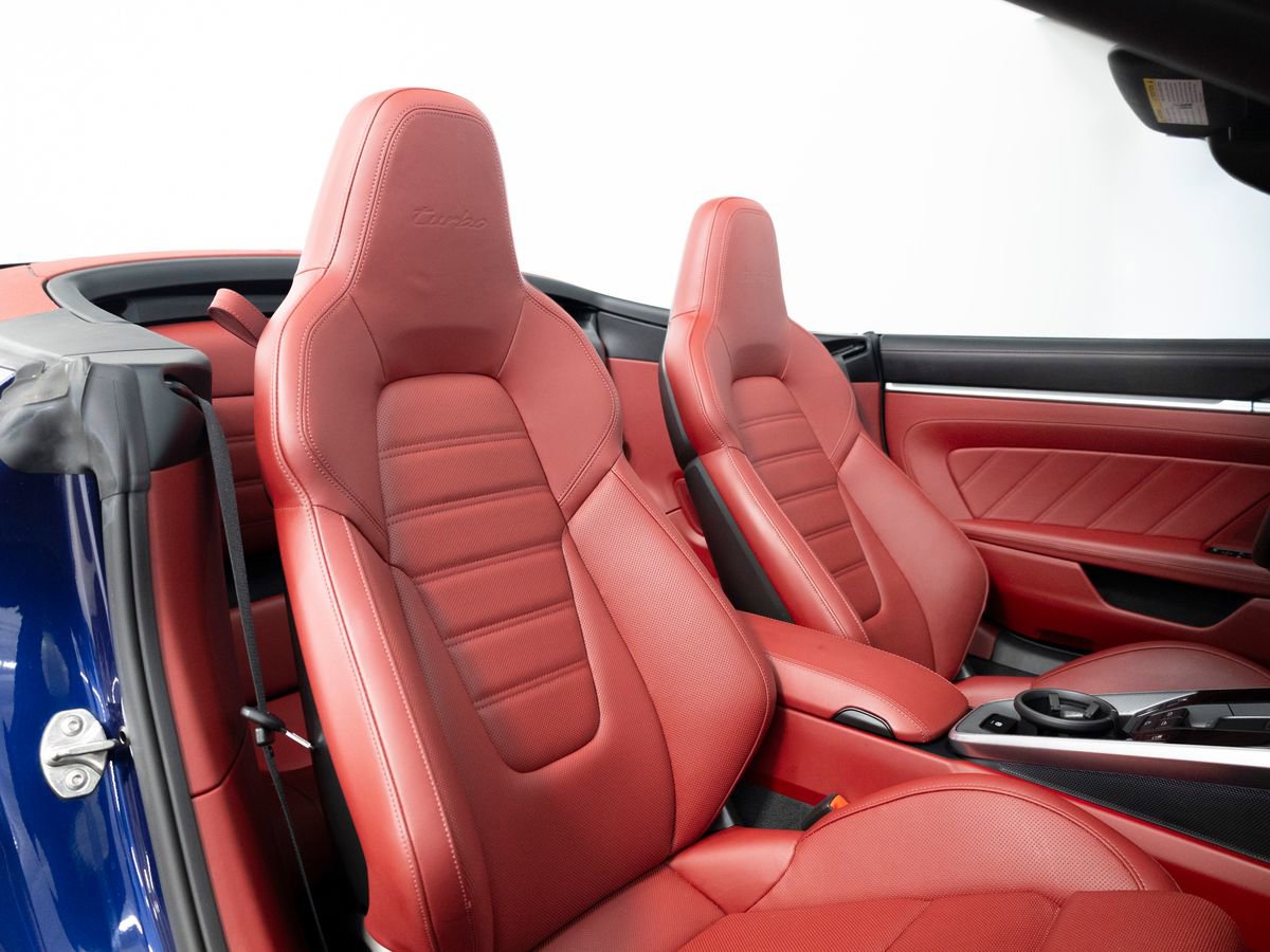 Certified 2025 Porsche 911 Turbo AWD/4WD image 35