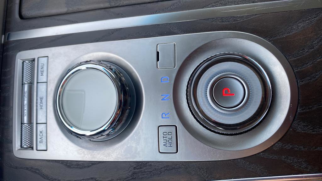 Used 2024 Genesis GV80 2.5T image 17