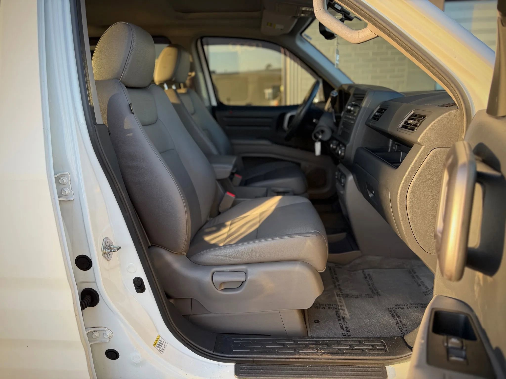 Used 2014 Honda Ridgeline RTL image 18