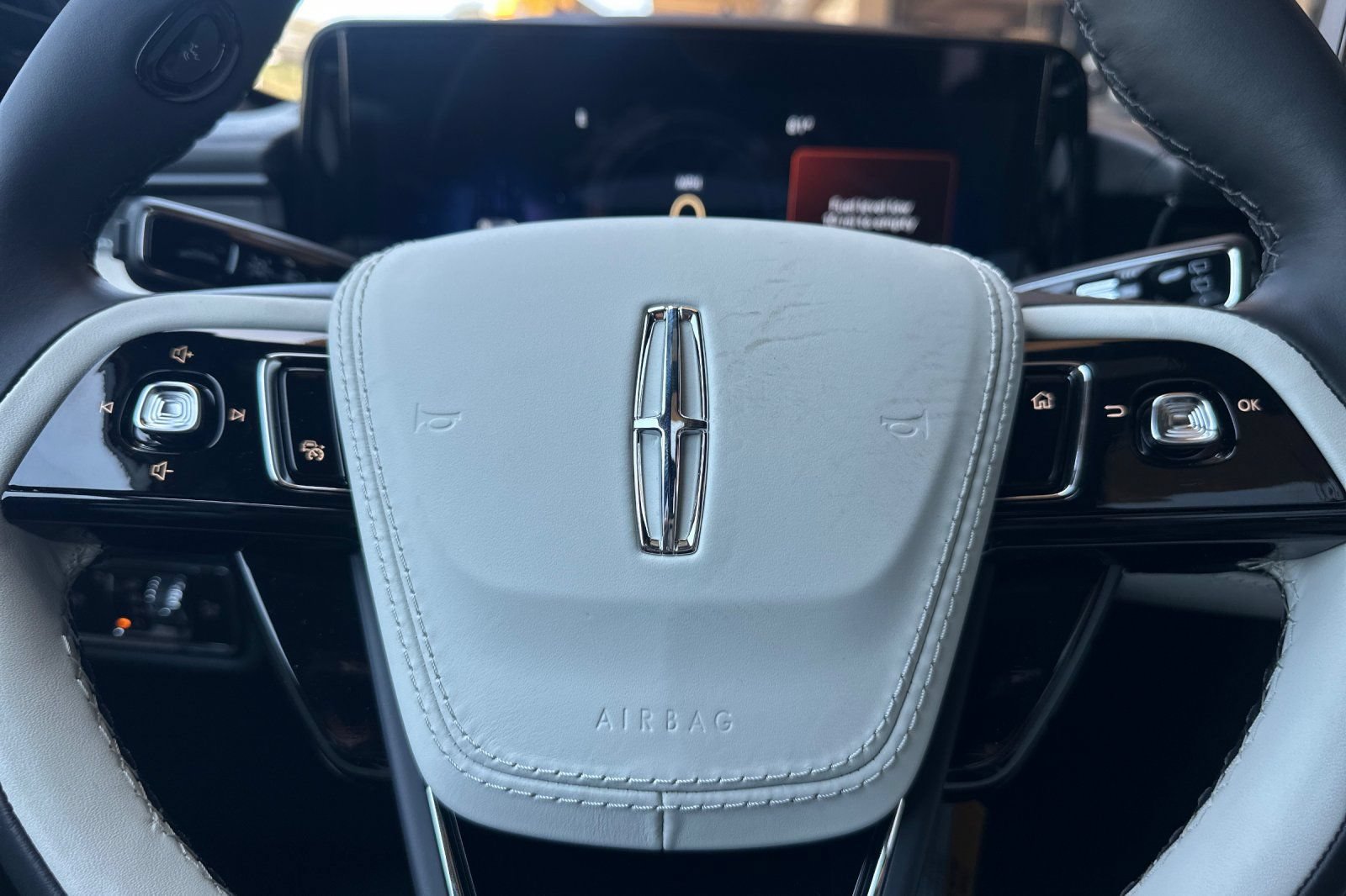 New 2026 Lincoln Aviator Black Label w/ Black Label Special Edition AWD/4WD image 24