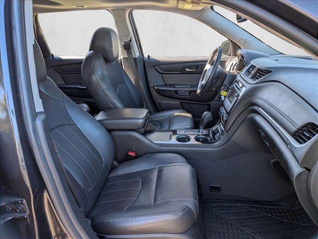 Used 2017 Chevrolet Traverse Premier image 19