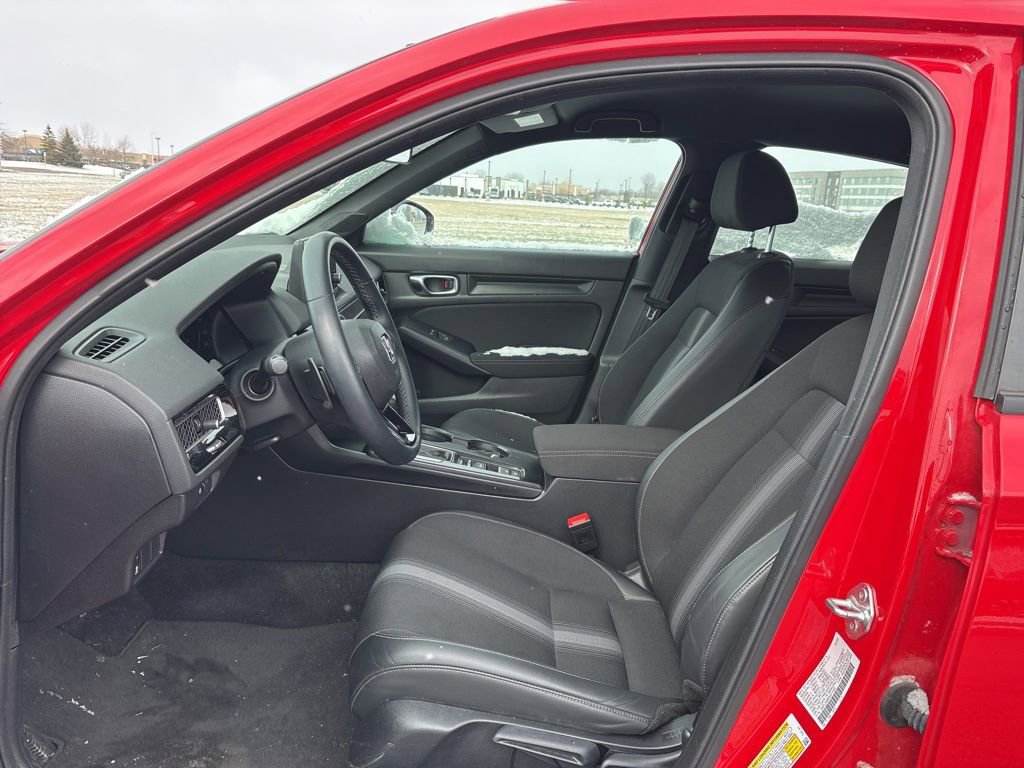 Used 2023 Honda Civic Sport image 14