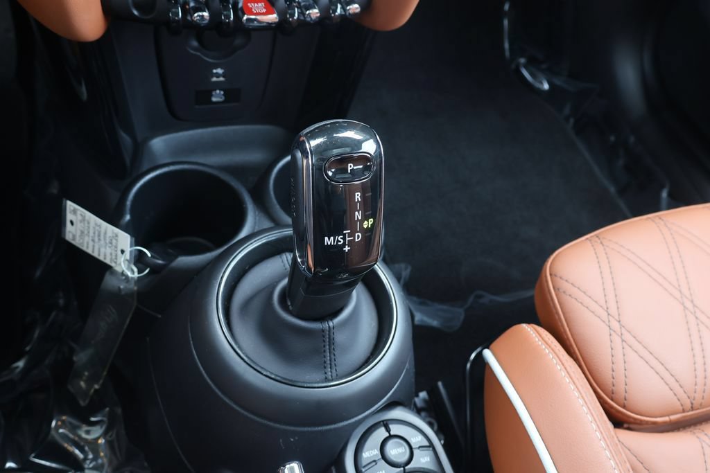 Used 2024 MINI Cooper S FWD image 25