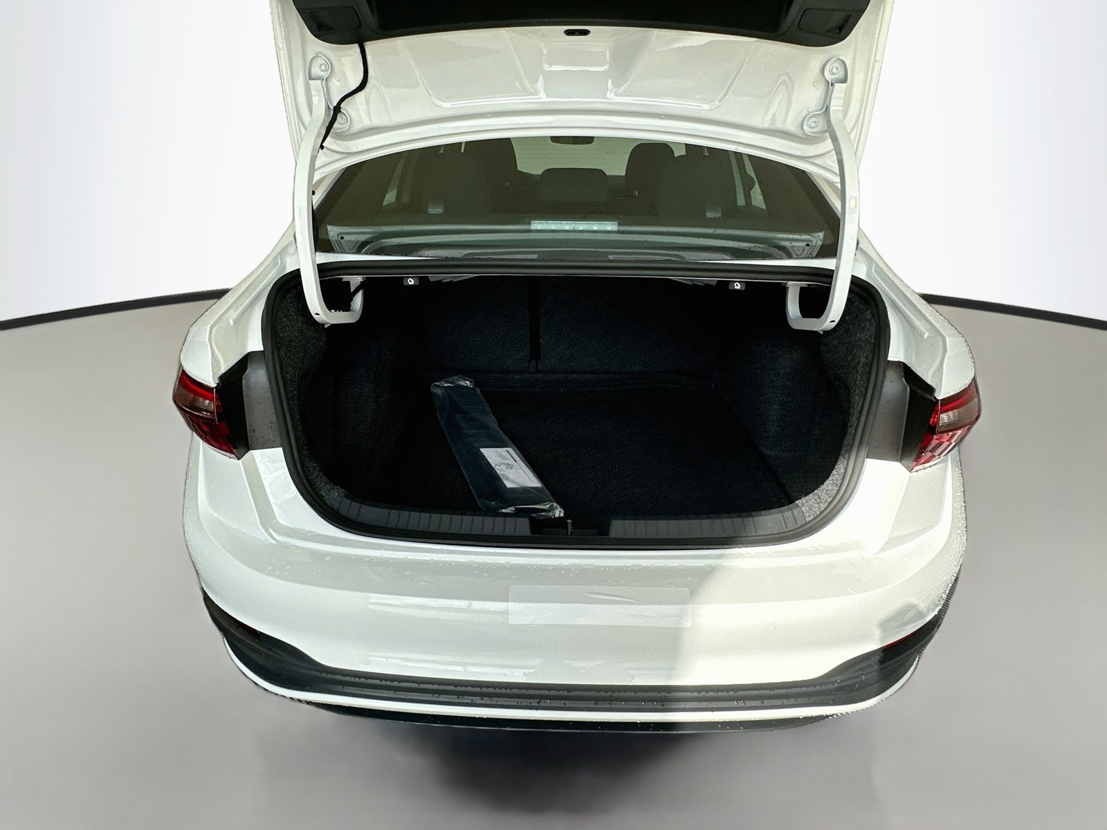 New 2027 Volkswagen Jetta Sport FWD image 24