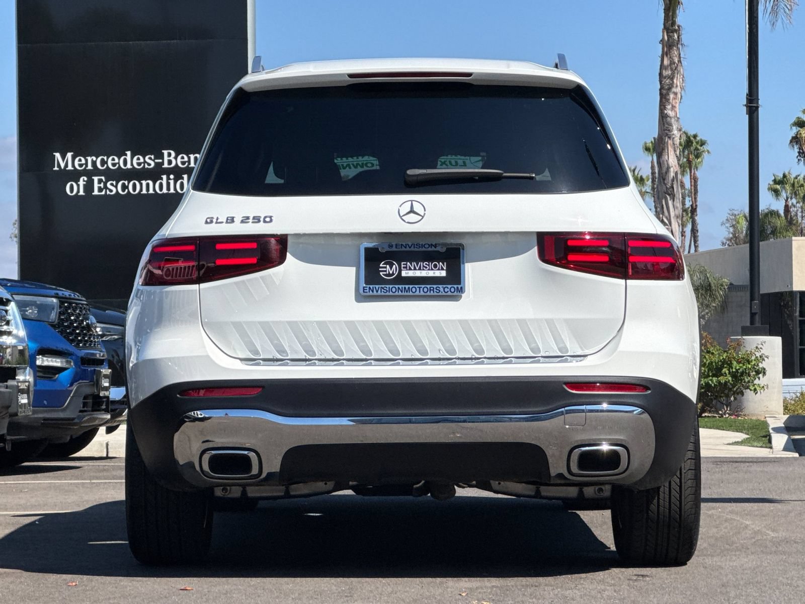 Used 2026 Mercedes-Benz GLB 250 image 4