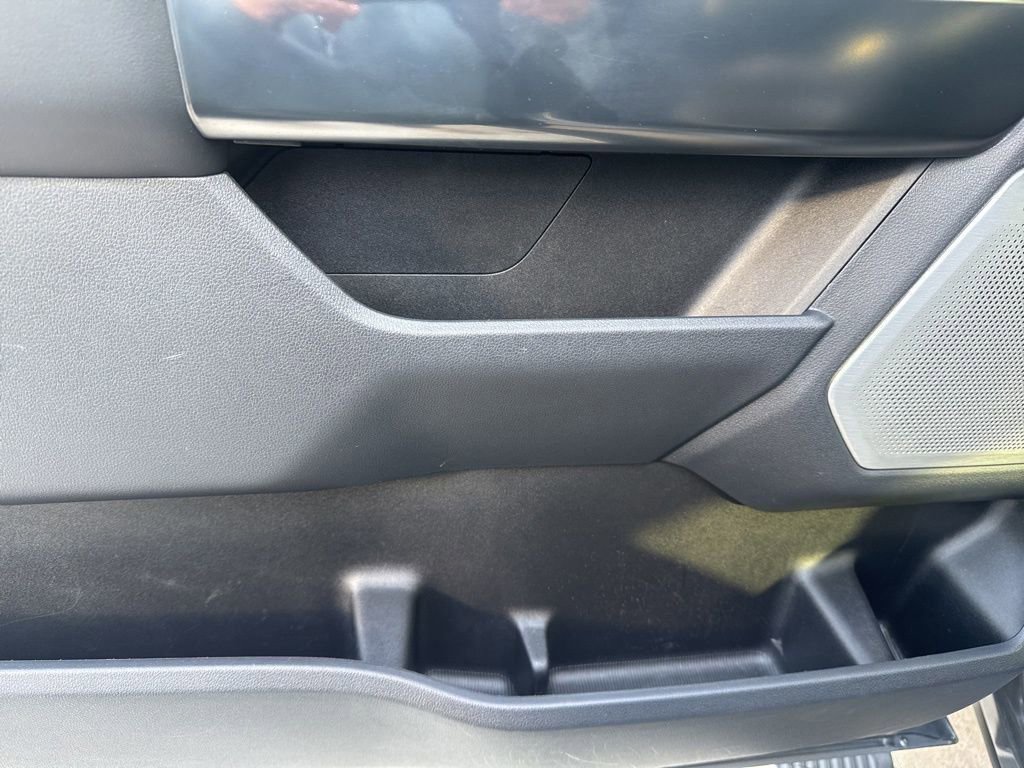 Certified 2024 Ford F350 Platinum image 27