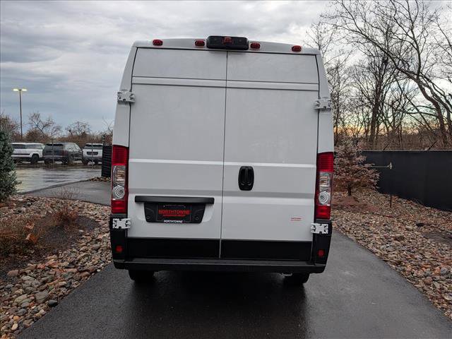Used 2023 RAM ProMaster 2500 image 4