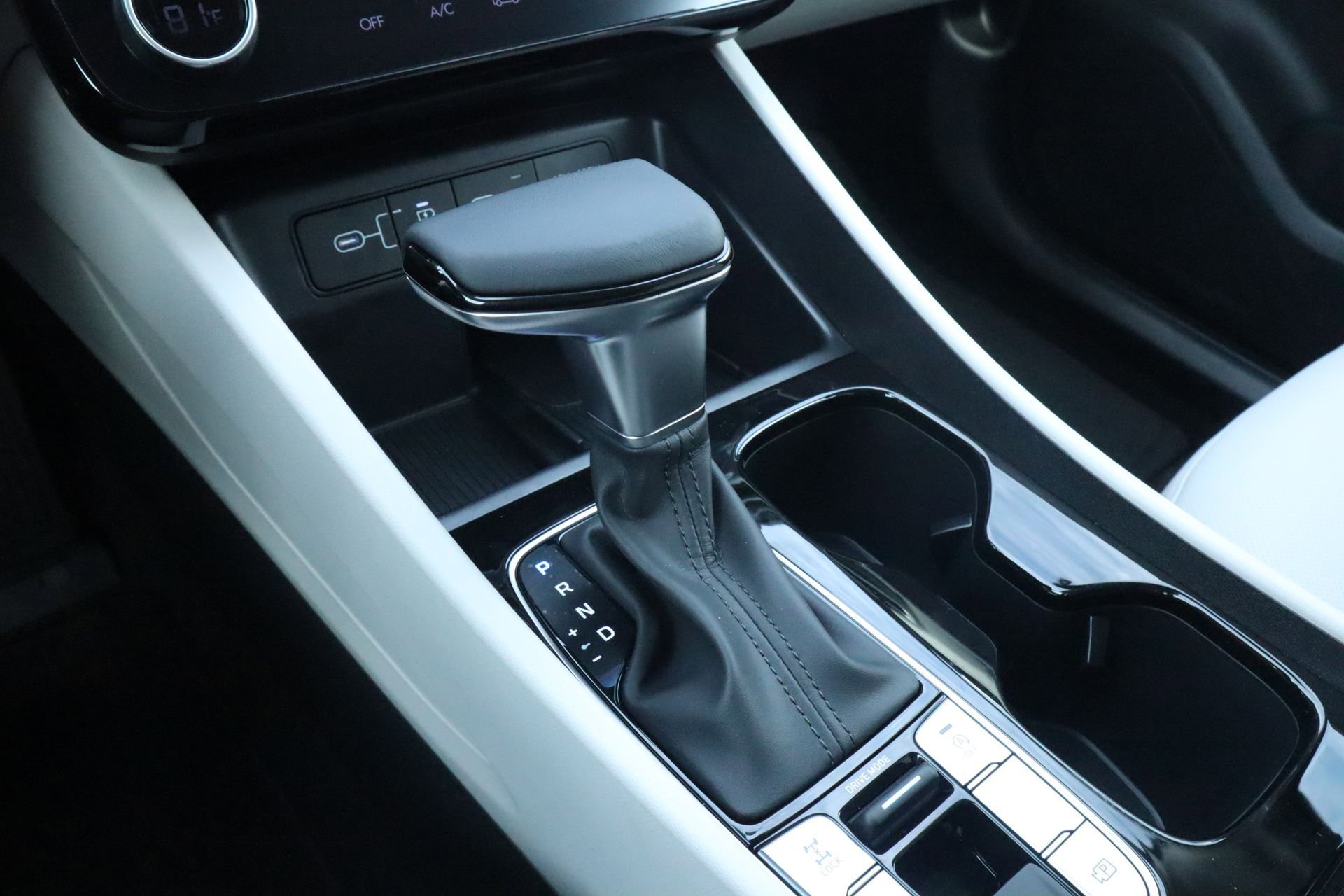 New 2026 Hyundai Tucson SEL w/ Tow & Go Package image 17