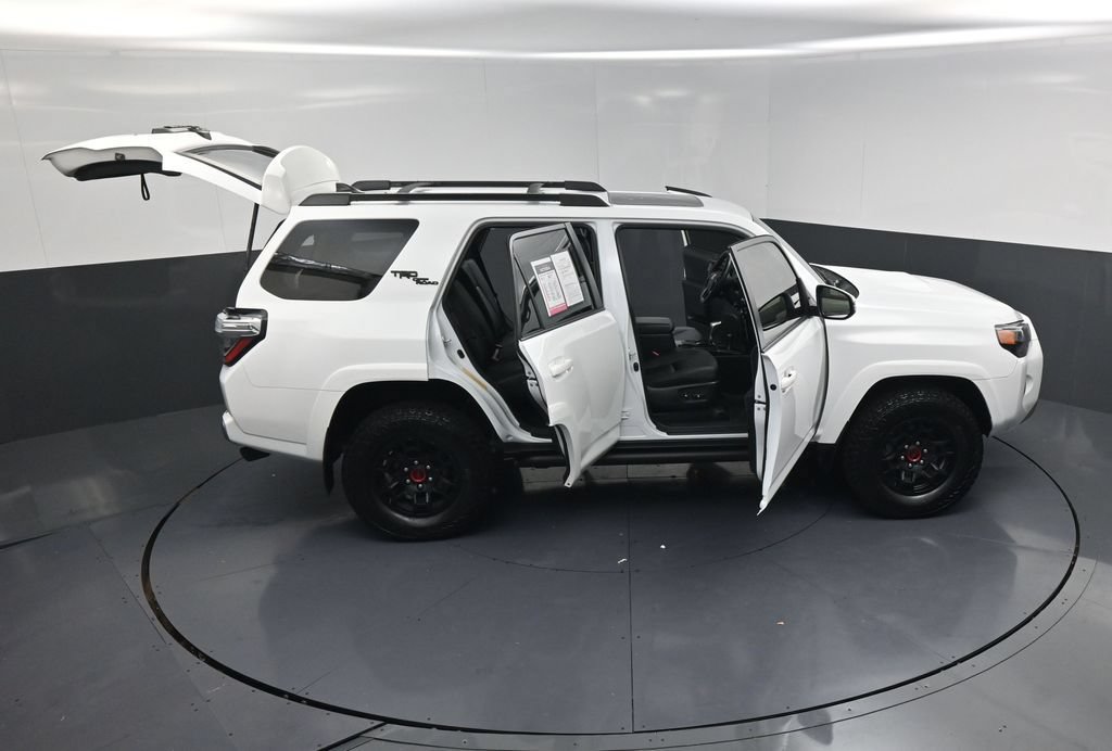 Used 2024 Toyota 4Runner TRD Off-Road Premium w/ Moonroof Package AWD/4WD image 24
