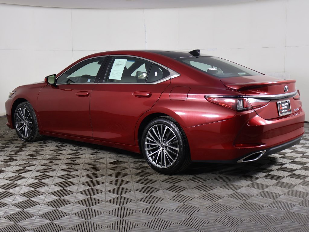 Used 2022 Lexus ES 350 w/ Premium Package image 11
