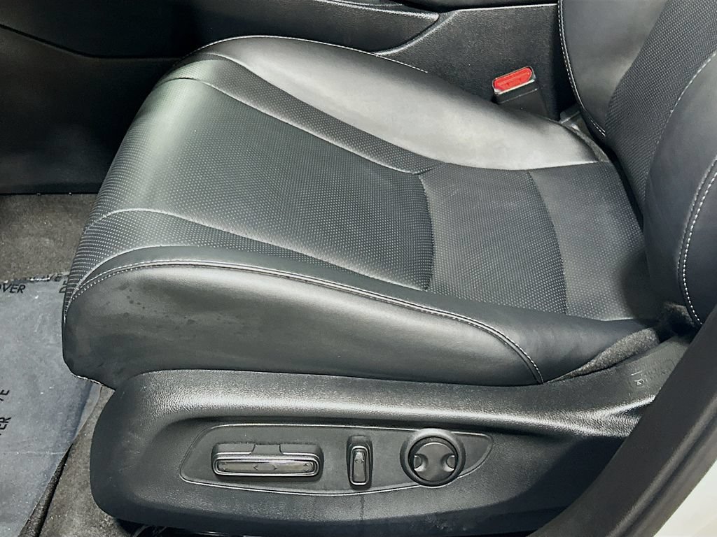 Used 2025 Honda Accord Sport image 15
