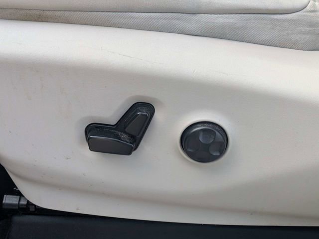 Used 2020 Chrysler Pacifica Limited FWD image 21