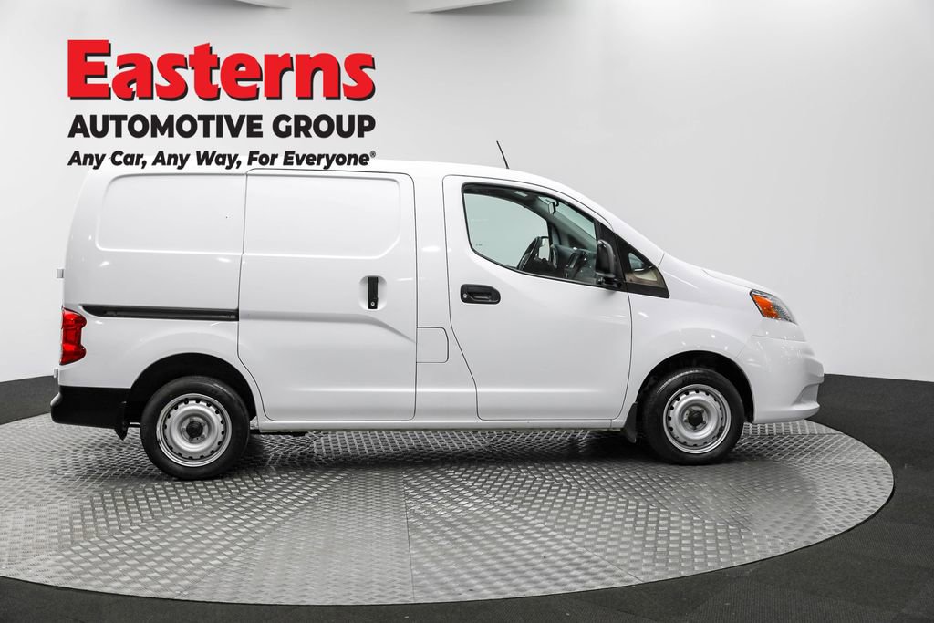 Used 2020 Nissan NV200 S image 4