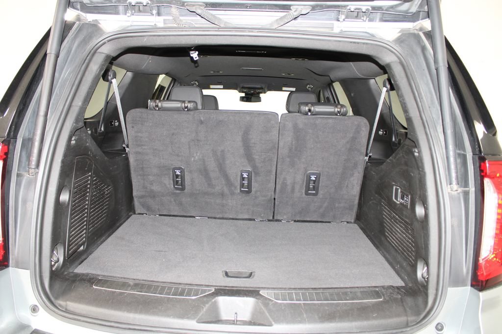 Used 2024 GMC Yukon XL Denali RWD image 17