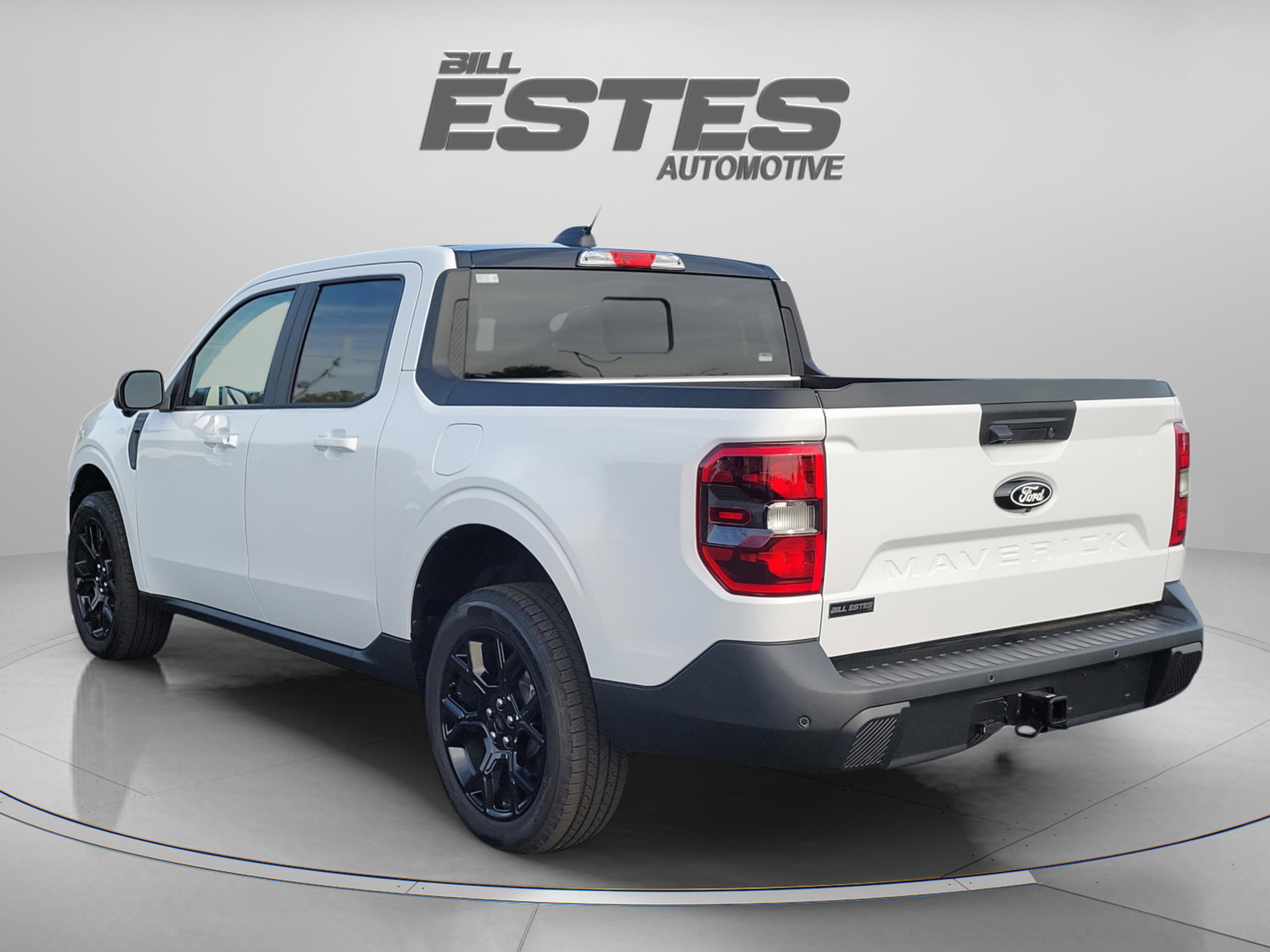New 2025 Ford Maverick Lariat w/ Black Appearance Package image 4