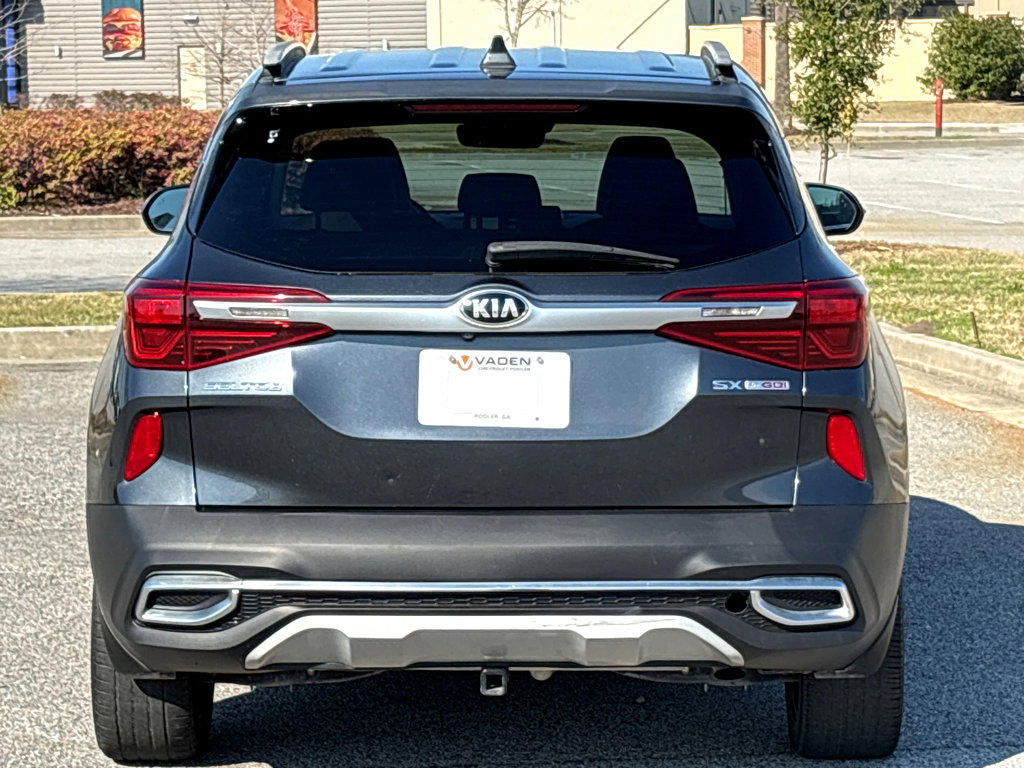Used 2021 Kia Seltos SX w/ SX Sunroof Package AWD/4WD image 16