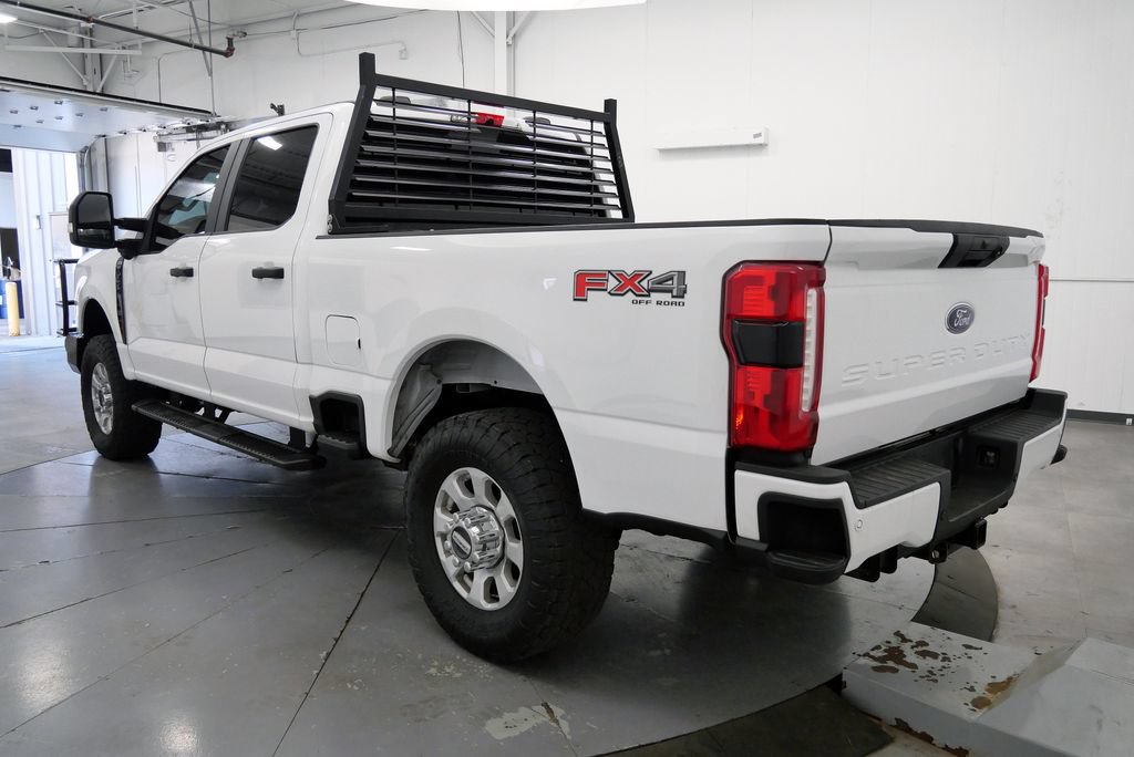 Used 2024 Ford F250 XL w/ STX Appearance Package AWD/4WD image 5
