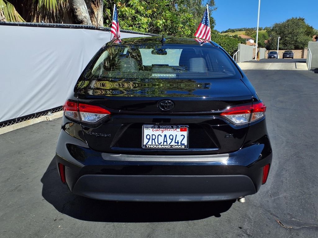 Certified 2025 Toyota Corolla LE image 7