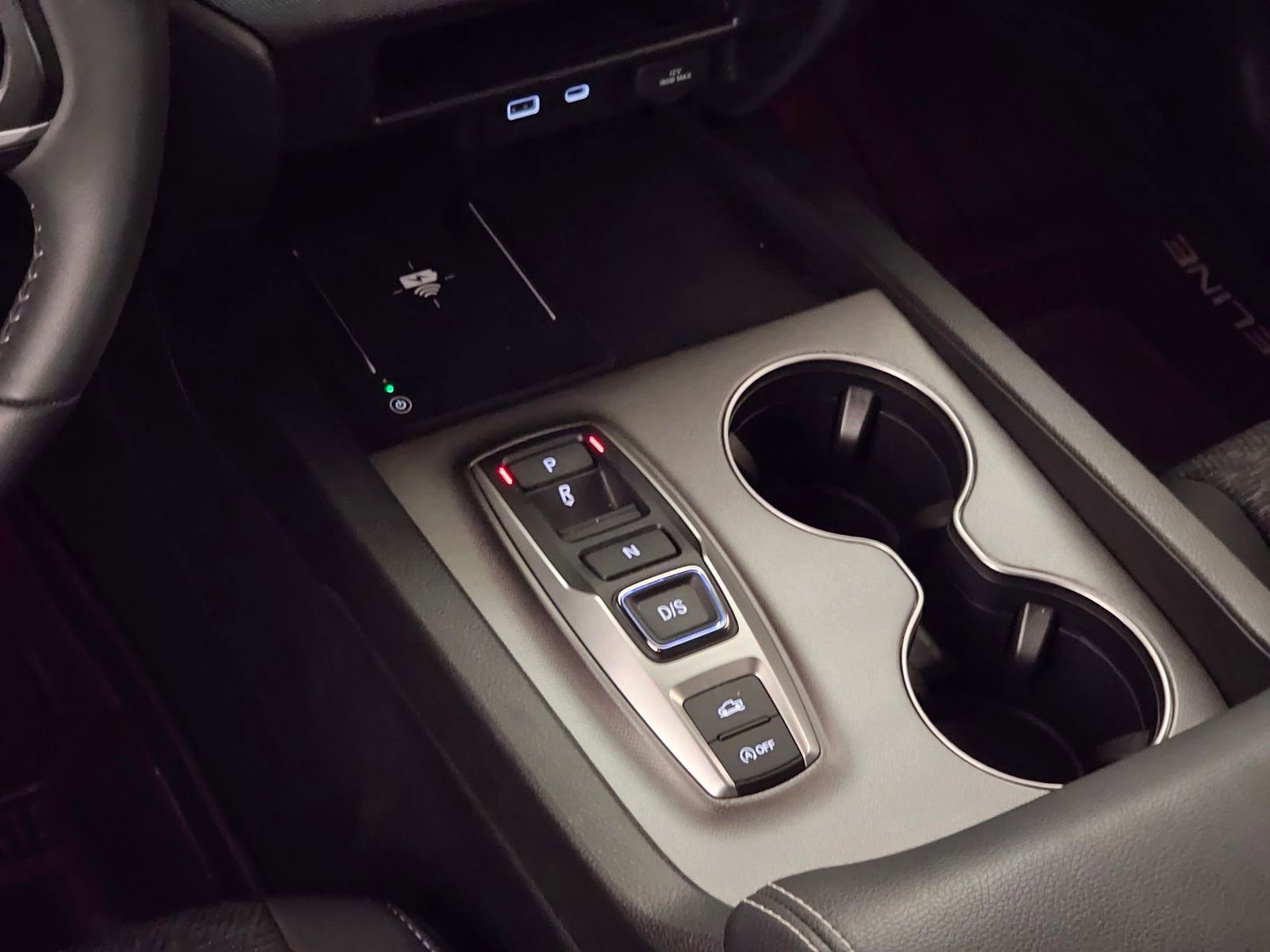 Used 2025 Honda Ridgeline Sport image 18