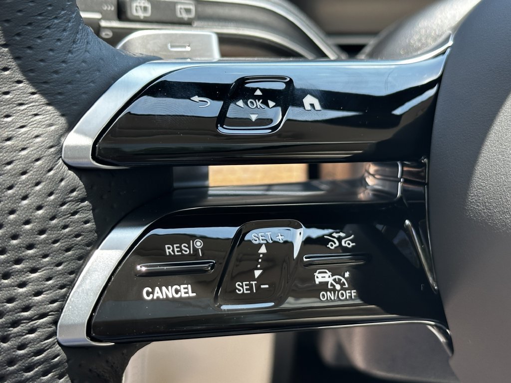 New 2026 Mercedes-Benz GLS 450 4MATIC image 27