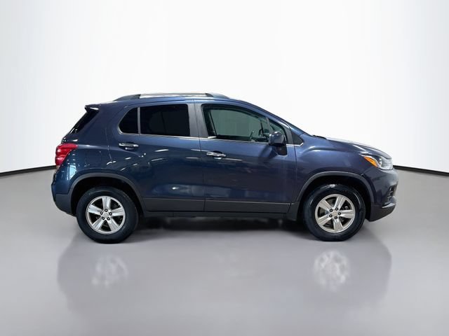 Used 2018 Chevrolet Trax LT w/ LT Convenience Package AWD/4WD image 5